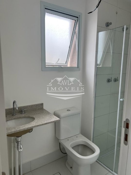 Apartamento à venda com 2 quartos, 67m² - Foto 13