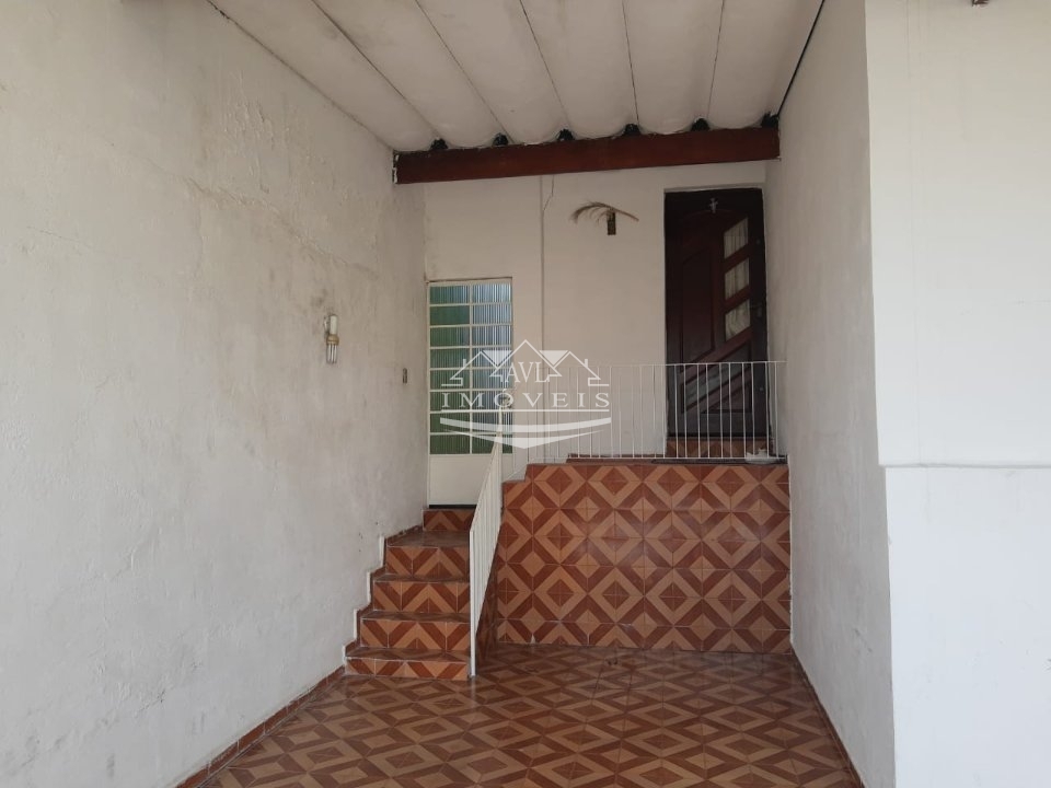 Casa à venda com 2 quartos, 130m² - Foto 3