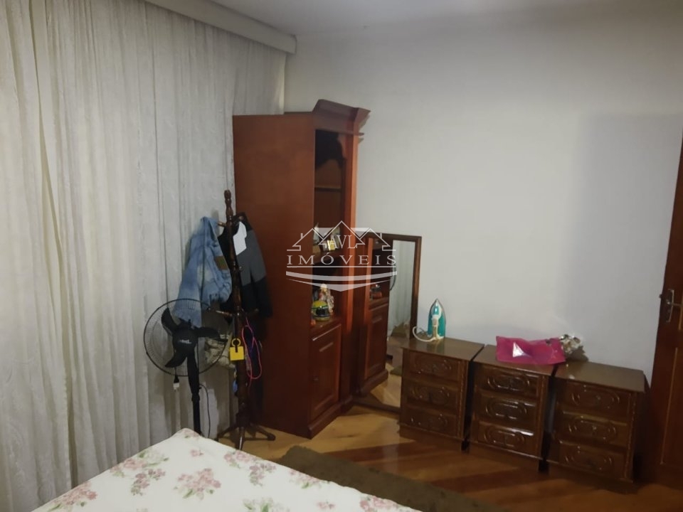 Casa à venda com 2 quartos, 130m² - Foto 12