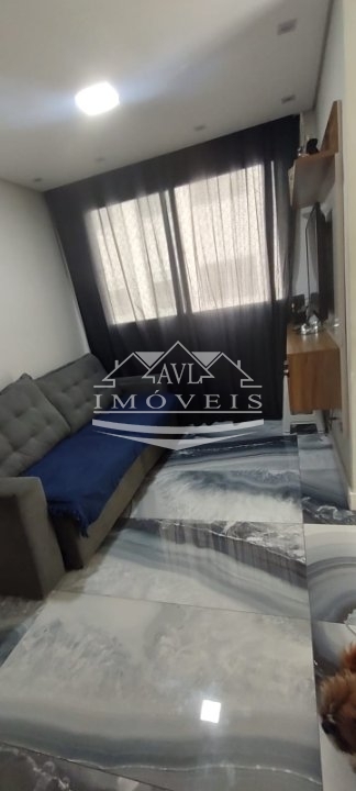 Apartamento à venda com 2 quartos, 42m² - Foto 4