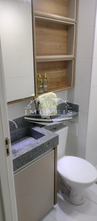 Apartamento à venda com 2 quartos, 29m² - Foto 11