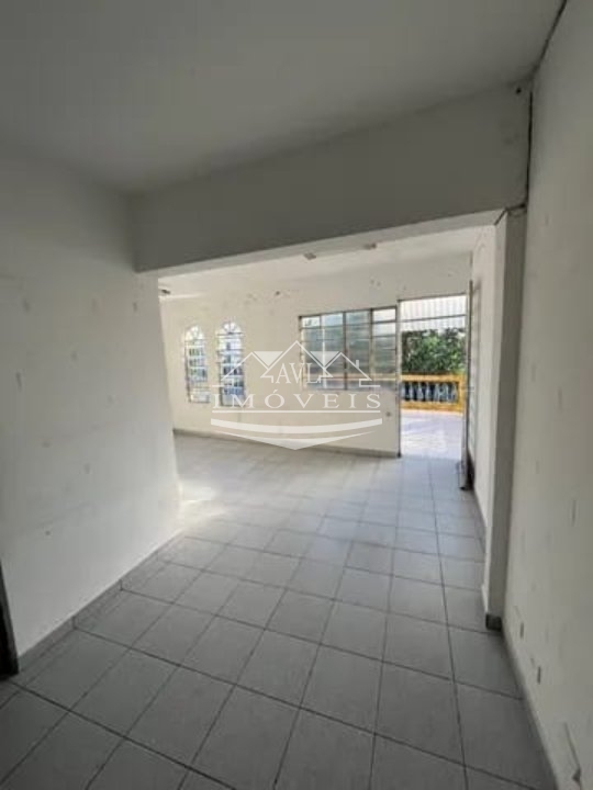 Casa à venda e aluguel com 4 quartos, 250m² - Foto 3