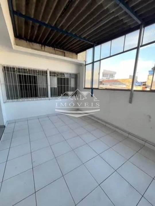 Casa à venda e aluguel com 4 quartos, 250m² - Foto 8