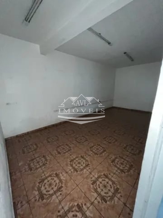 Casa à venda e aluguel com 4 quartos, 250m² - Foto 12