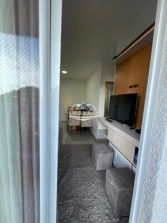 Apartamento à venda com 1 quarto, 40m² - Foto 2
