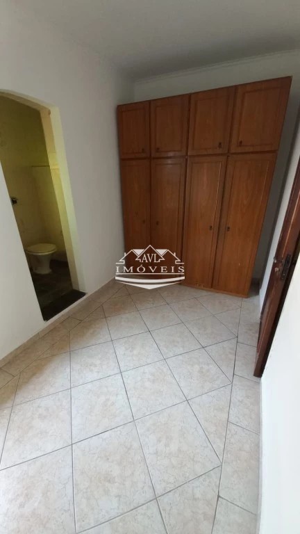 Sobrado à venda com 4 quartos, 228m² - Foto 14