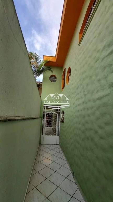 Sobrado à venda com 4 quartos, 228m² - Foto 25