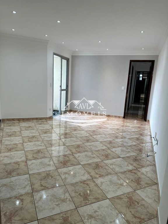 Apartamento para alugar com 3 quartos, 67m² - Foto 4