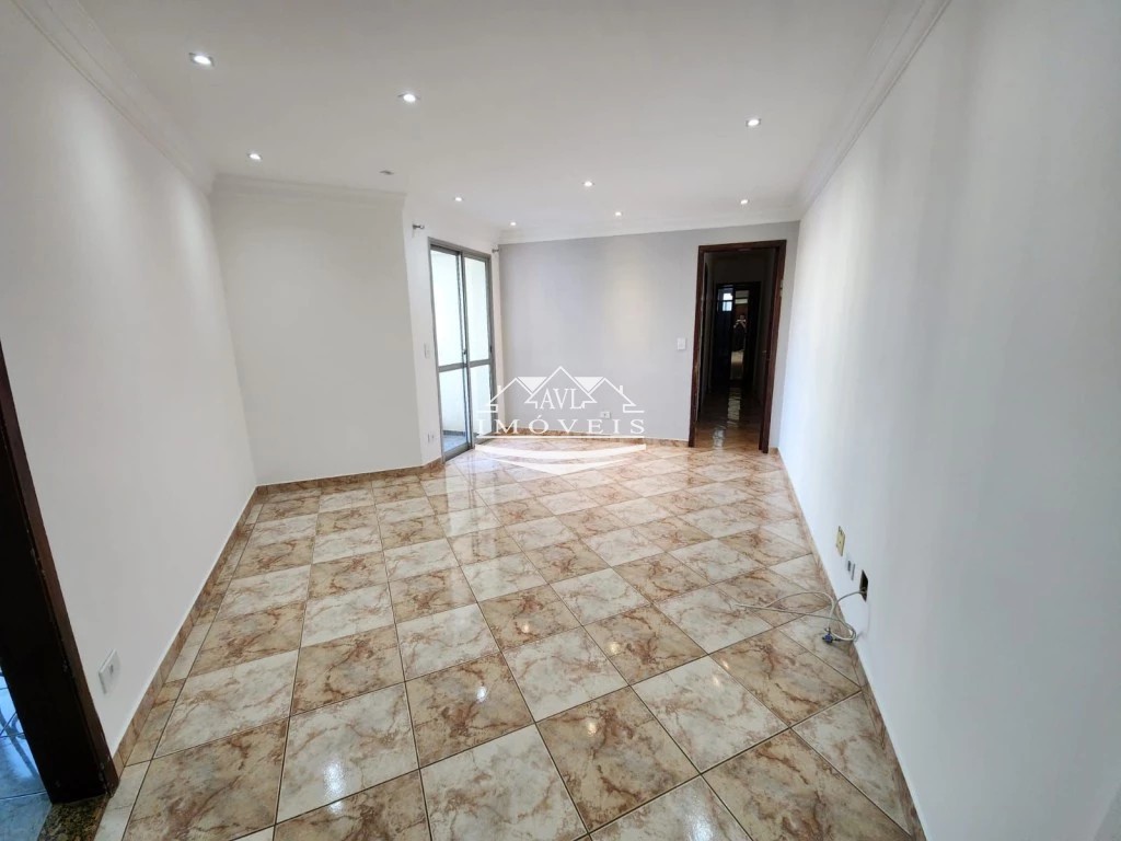 Apartamento para alugar com 3 quartos, 67m² - Foto 3