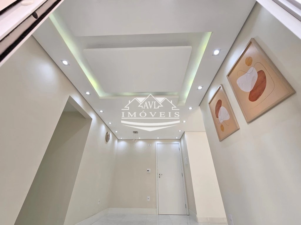 Apartamento à venda e aluguel com 2 quartos, 60m² - Foto 4