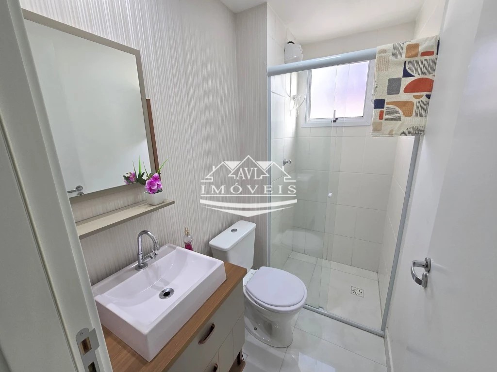 Apartamento à venda e aluguel com 2 quartos, 60m² - Foto 11