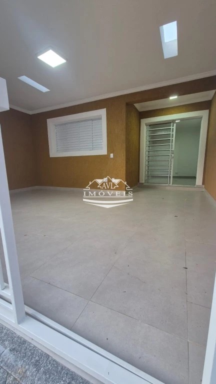 Casa à venda com 3 quartos, 126m² - Foto 4