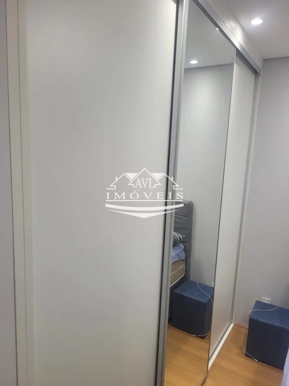 Apartamento à venda com 2 quartos, 42m² - Foto 12