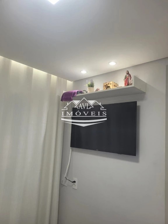 Apartamento à venda com 2 quartos, 42m² - Foto 13