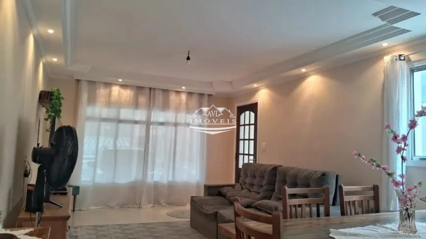 Casa, 2 quartos, 180 m² - Foto 1