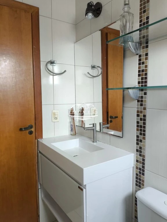 Casa de Condomínio à venda com 3 quartos, 156m² - Foto 17