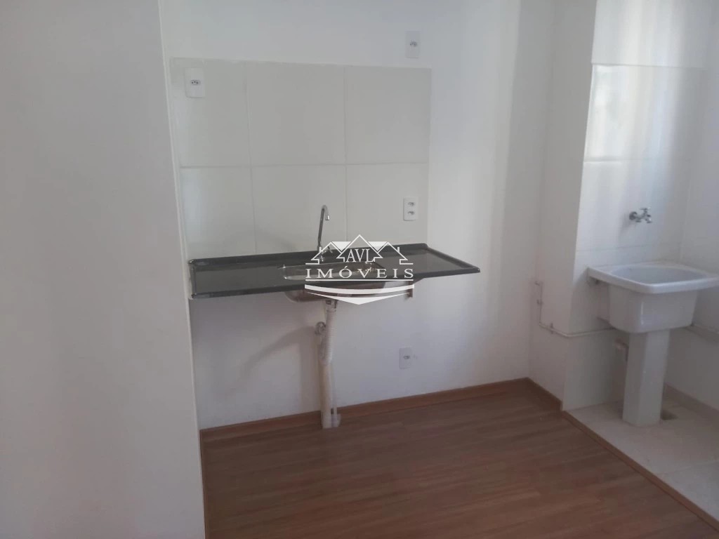 Apartamento à venda com 2 quartos, 37m² - Foto 6