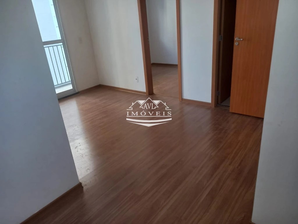 Apartamento à venda com 2 quartos, 37m² - Foto 2