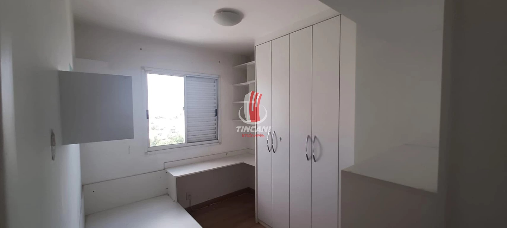 Apartamento à venda com 2 quartos, 61m² - Foto 4