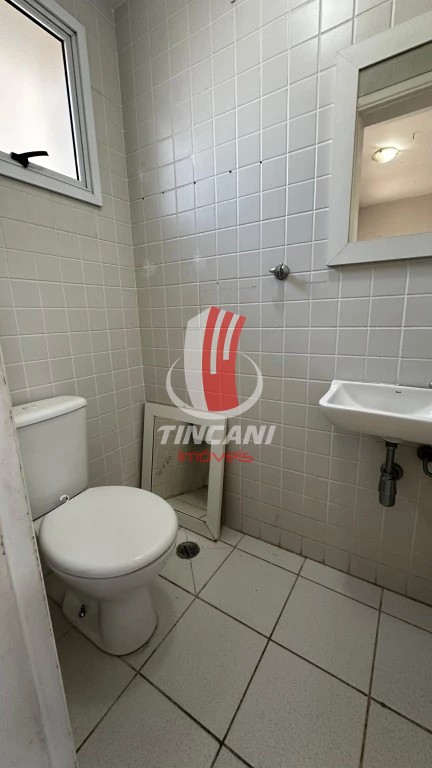 Apartamento para alugar com 3 quartos, 106m² - Foto 13