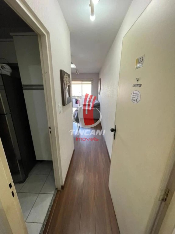 Apartamento para alugar com 2 quartos, 50m² - Foto 15