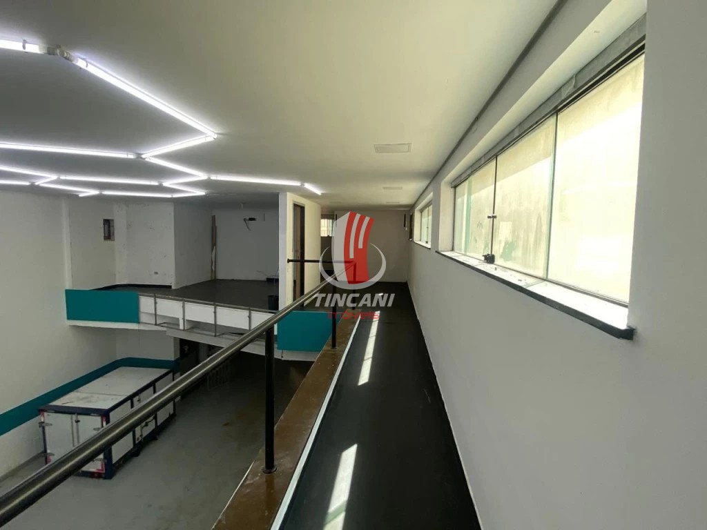 Prédio Inteiro para alugar, 600m² - Foto 11