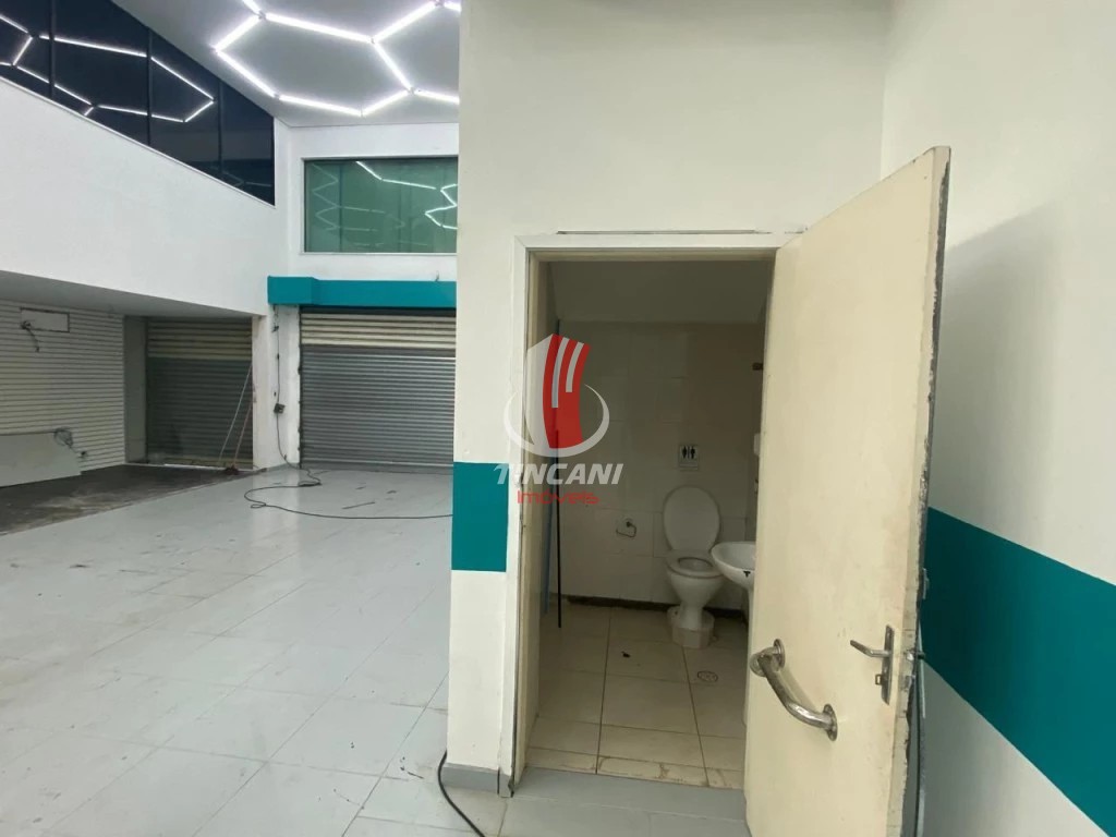 Prédio Inteiro para alugar, 600m² - Foto 6