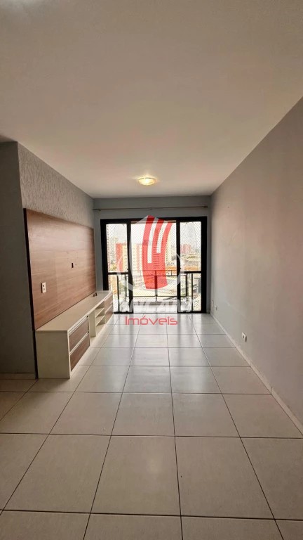 Apartamento para alugar com 3 quartos, 85m² - Foto 1