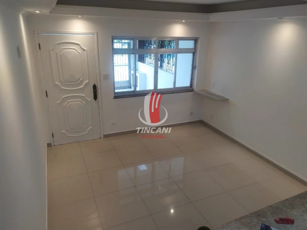 Sobrado para alugar com 2 quartos, 116m² - Foto 1