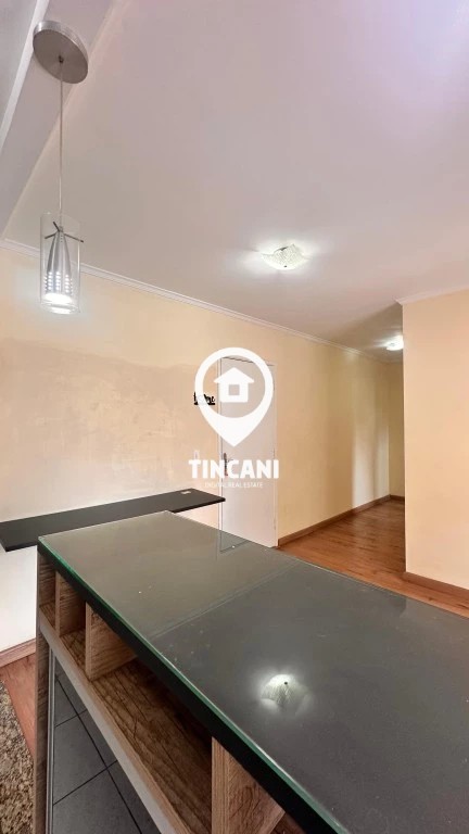 Apartamento para alugar com 2 quartos, 57m² - Foto 12