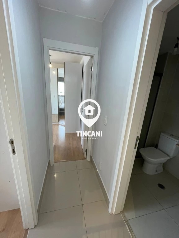 Apartamento para alugar com 2 quartos, 68m² - Foto 12