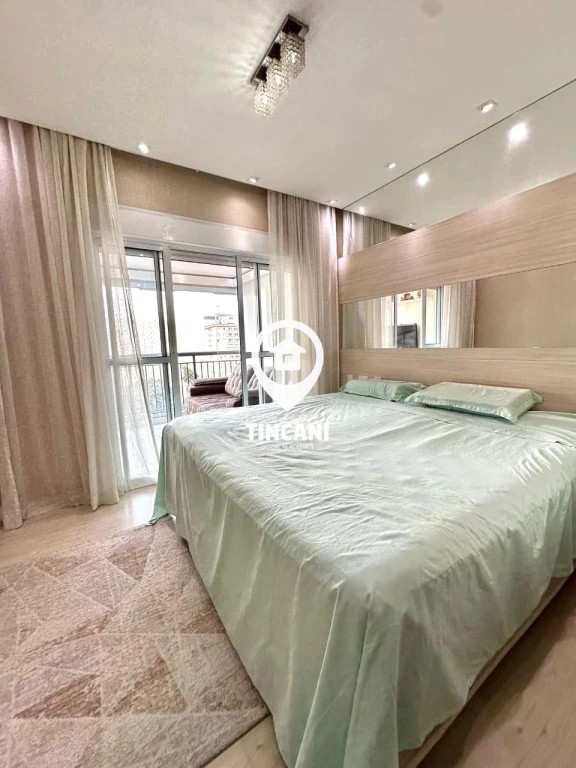 Apartamento à venda com 3 quartos, 135m² - Foto 7