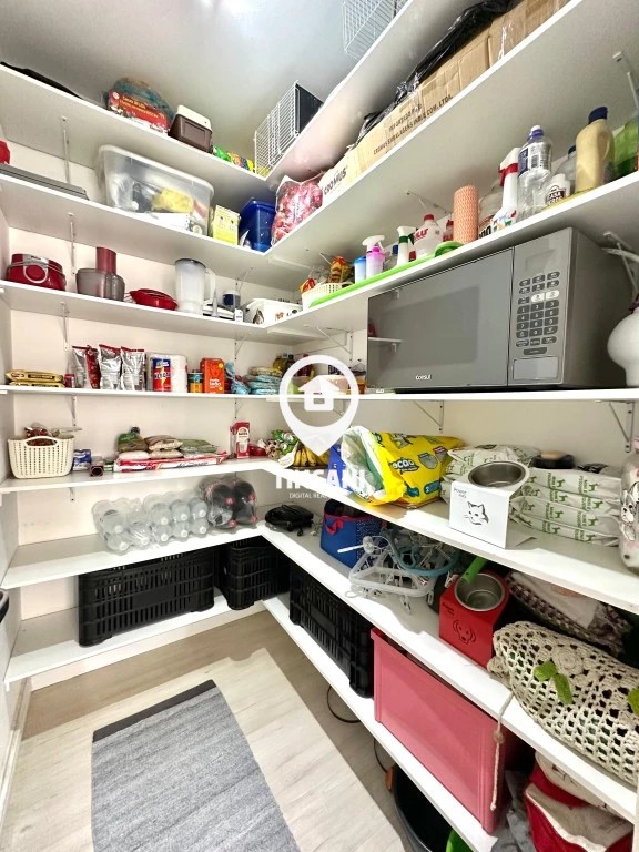 Apartamento à venda com 3 quartos, 135m² - Foto 18