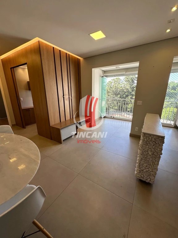 Apartamento para alugar com 2 quartos, 42m² - Foto 3