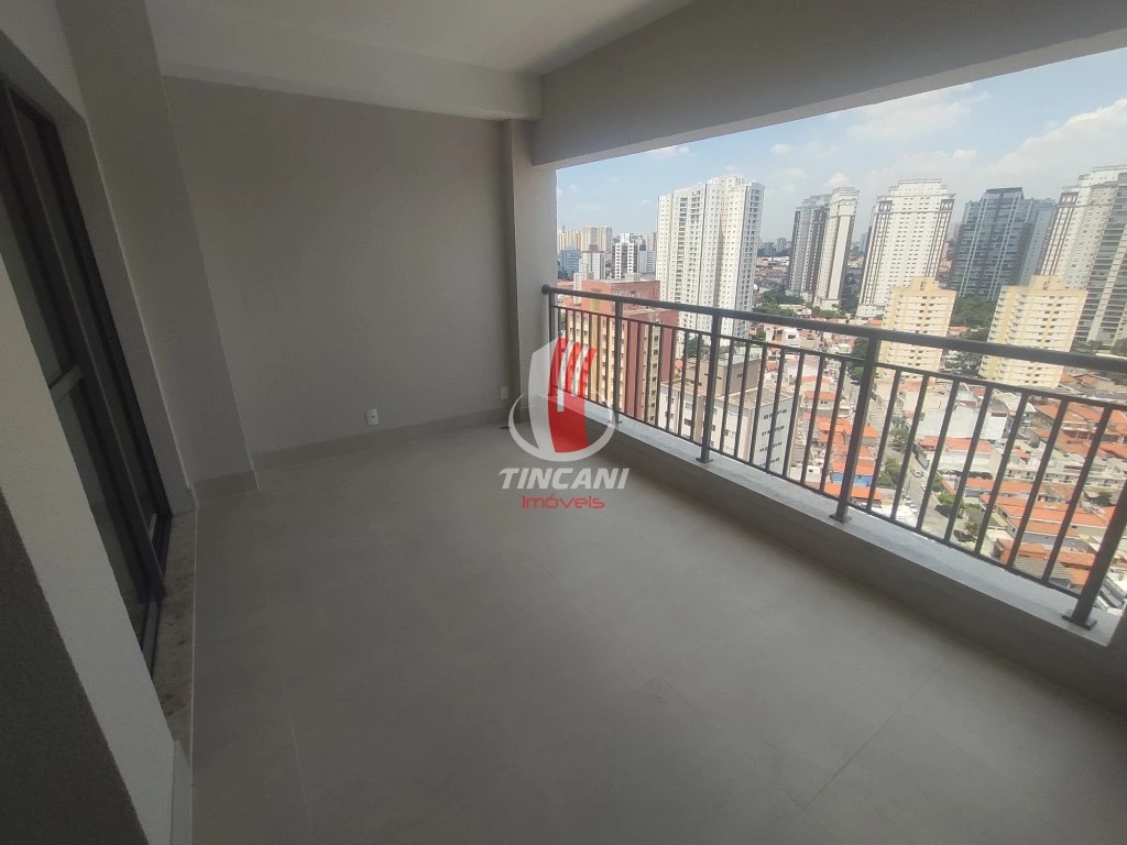 Apartamento à venda com 2 quartos, 68m² - Foto 2