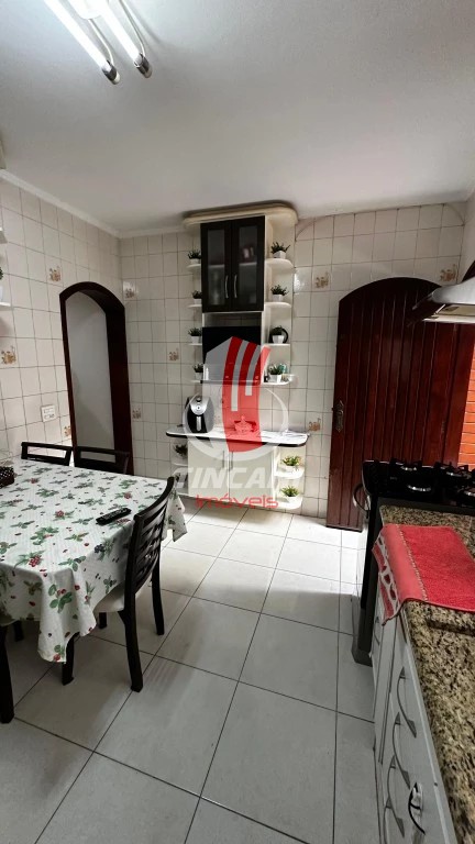 Sobrado à venda com 2 quartos, 129m² - Foto 6