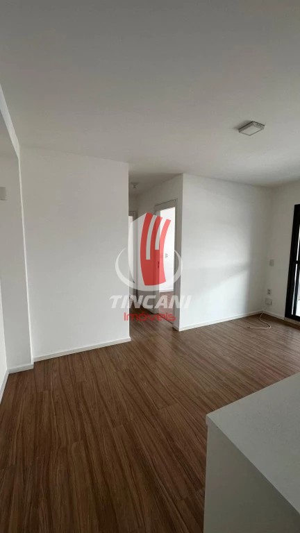 Apartamento para alugar com 2 quartos, 68m² - Foto 6