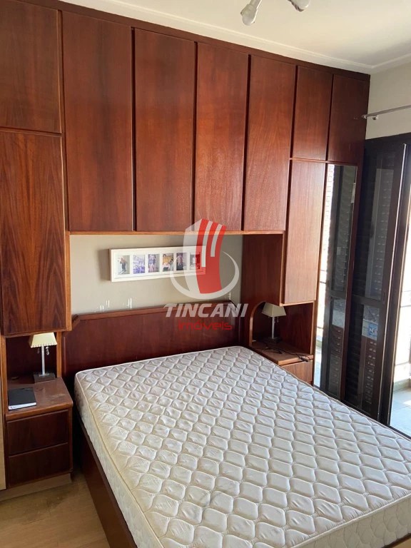 Apartamento à venda com 2 quartos, 87m² - Foto 12