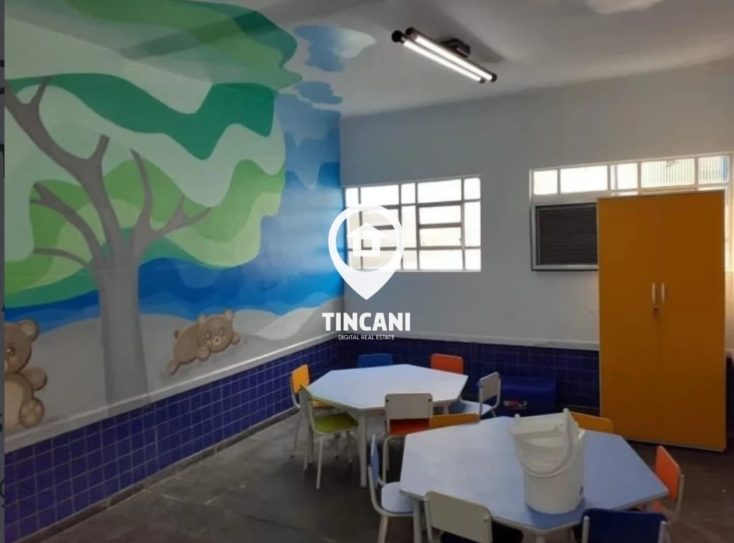 Prédio Inteiro para alugar com 9 quartos, 604m² - Foto 15