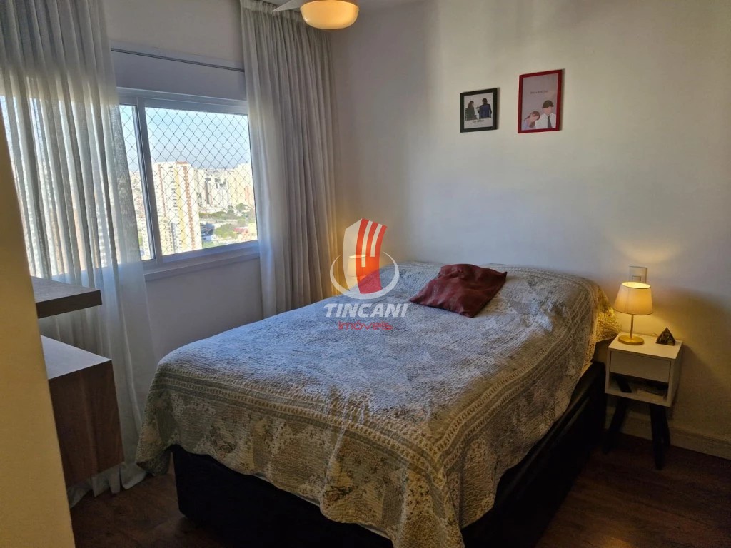 Apartamento à venda com 2 quartos, 85m² - Foto 3