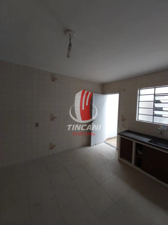 Sobrado para alugar com 2 quartos, 107m² - Foto 4