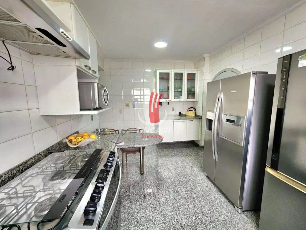 Apartamento à venda com 4 quartos, 156m² - Foto 8