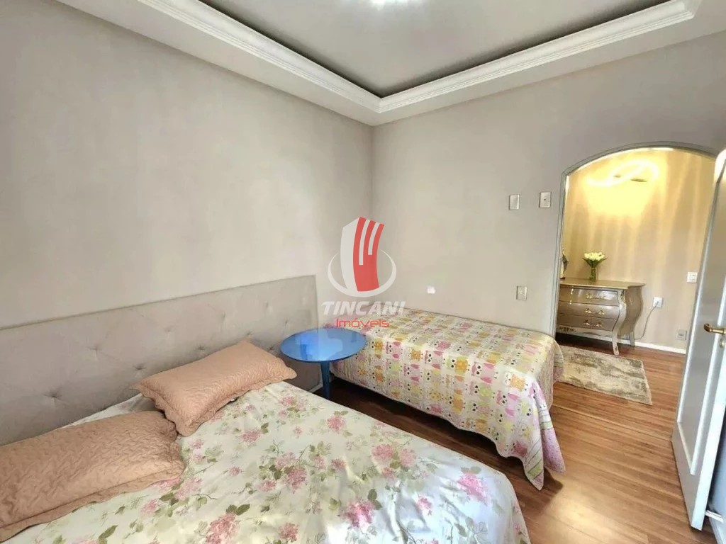 Apartamento à venda com 4 quartos, 156m² - Foto 15