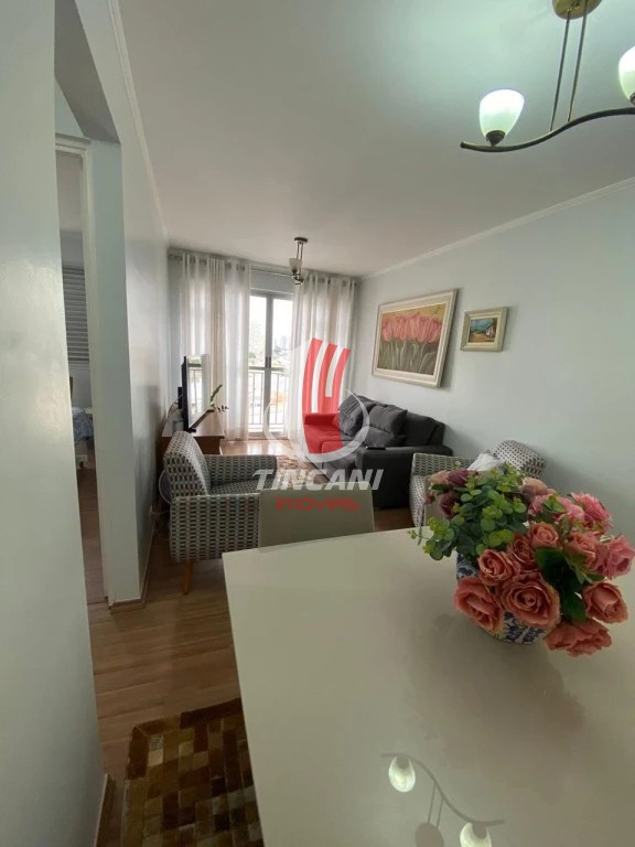 Apartamento à venda com 2 quartos, 60m² - Foto 2