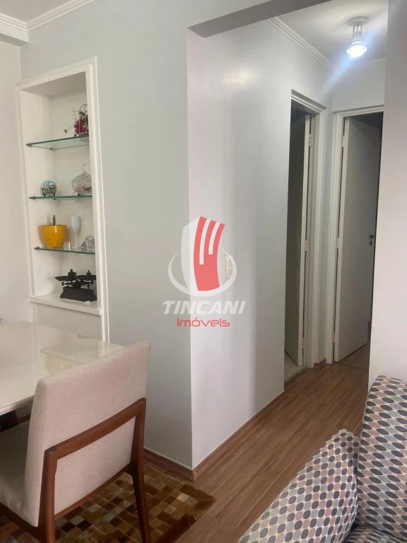 Apartamento à venda com 2 quartos, 60m² - Foto 19