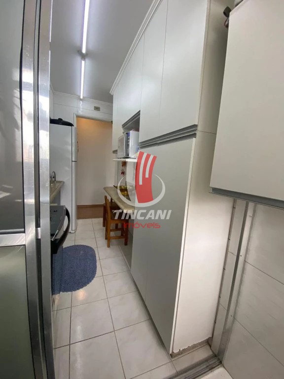 Apartamento à venda com 2 quartos, 60m² - Foto 12