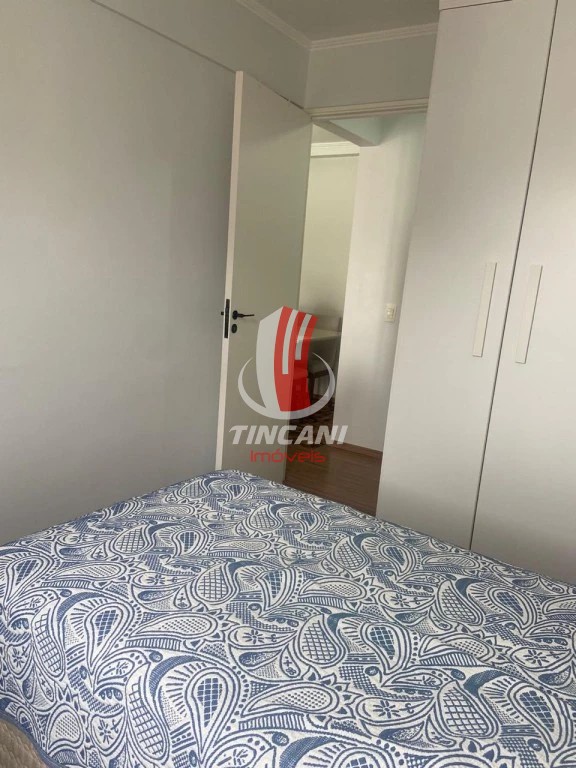 Apartamento à venda com 2 quartos, 60m² - Foto 17