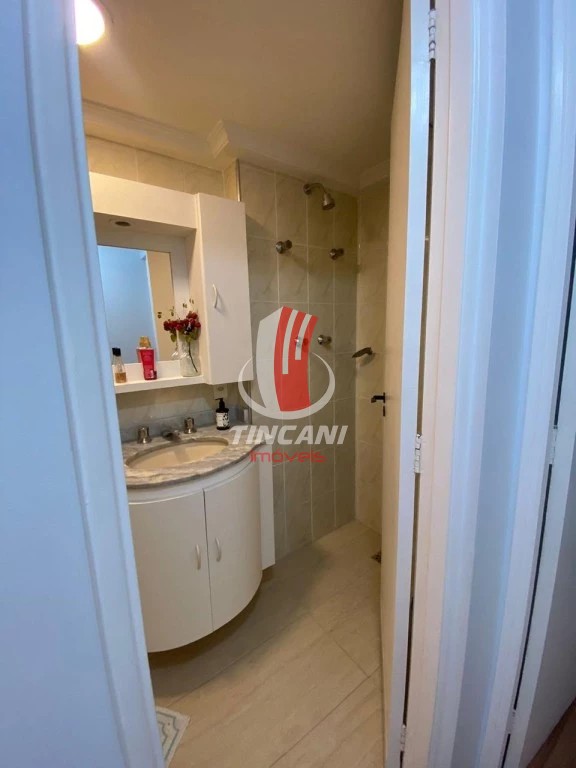 Apartamento à venda com 2 quartos, 60m² - Foto 25