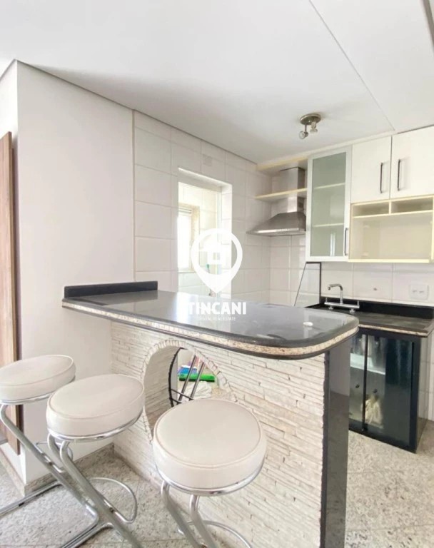Apartamento, 2 quartos, 77 m² - Foto 2