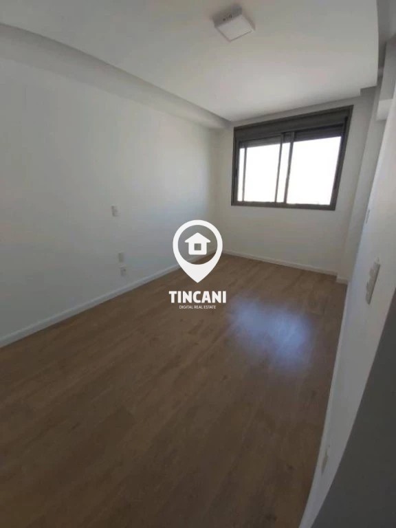Apartamento para alugar com 2 quartos, 68m² - Foto 12